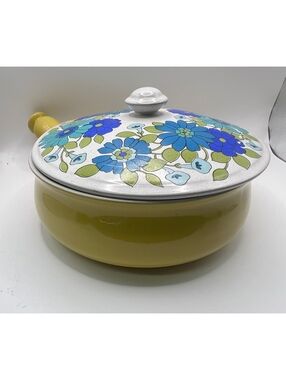 1970’s Daisy Blue White Lid Golden Stoneware Pot 3” x 8” Boho Hippie cookware
